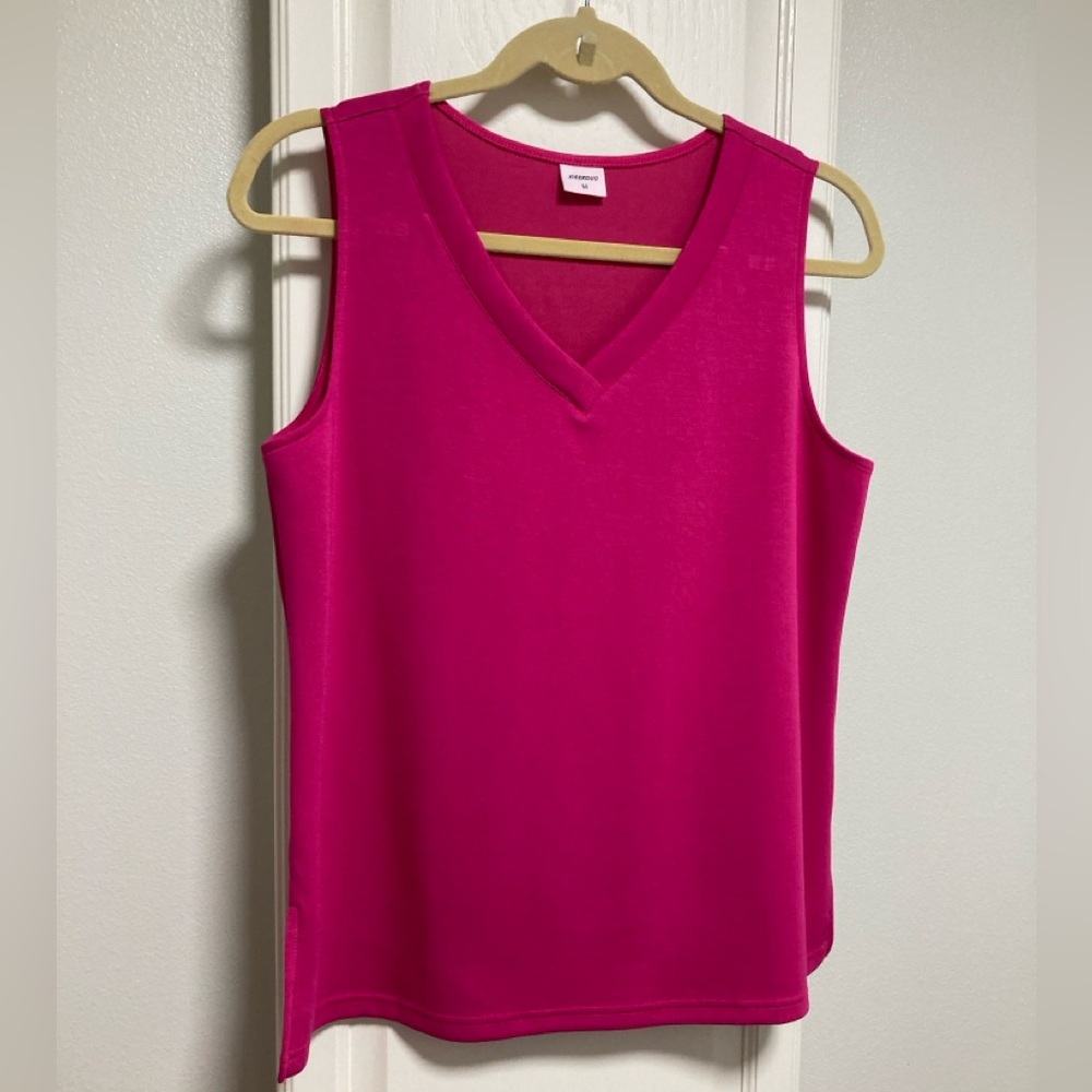 Women's Beautiful Air Essentials Two-Piece Set. Size Medium. - Picture 4 of 13